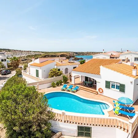 Villa Samana By Es Mercadal