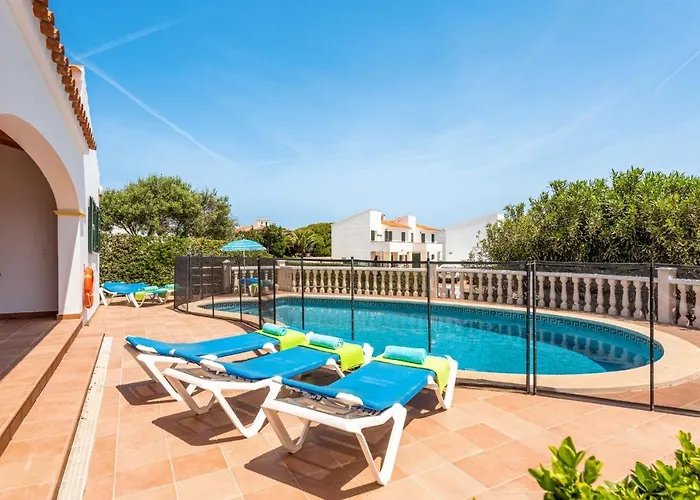 Villa Samana By Es Mercadal