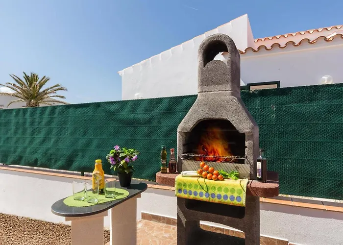 Villa Samana By Es Mercadal