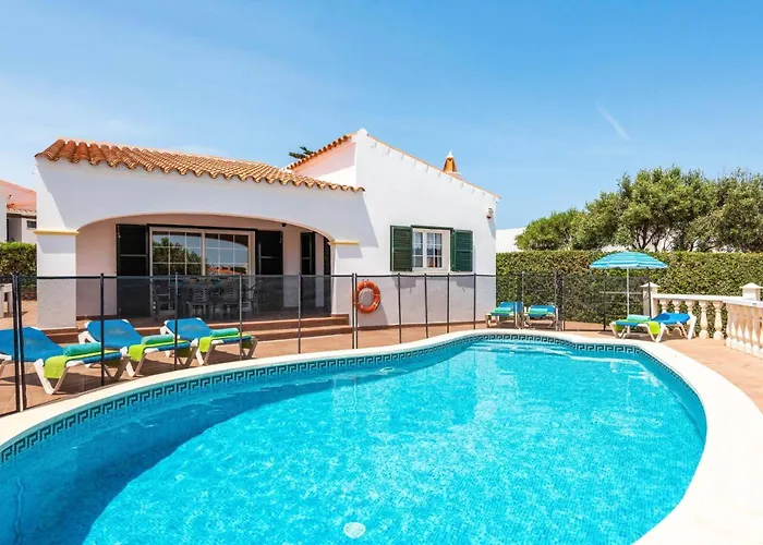 Villa Samana By Es Mercadal